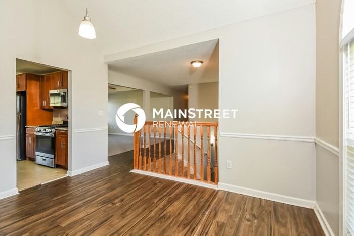 5752 Graceland Dr - Photo 4 of 16