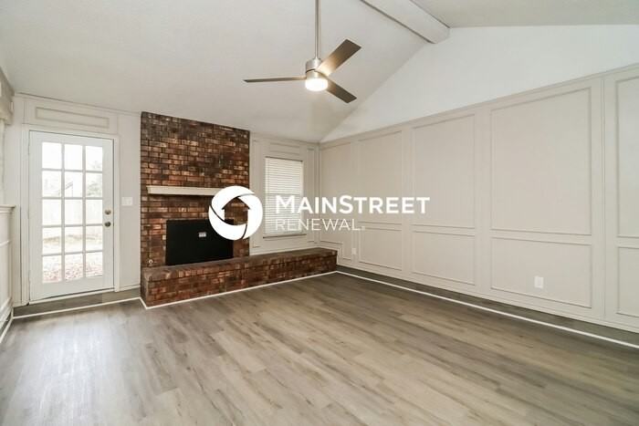 5709 Trail Crest Dr - Photo 4 of 16