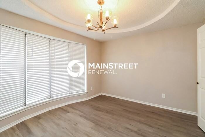 5709 Trail Crest Dr - Photo 6 of 16