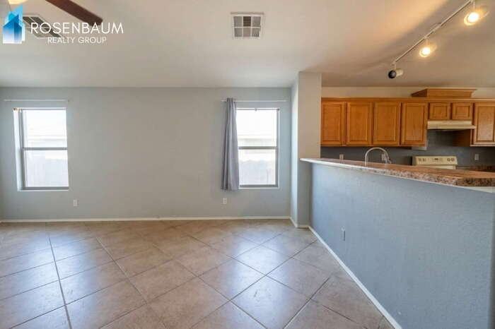 25873 W Miami St - Photo 2 of 10