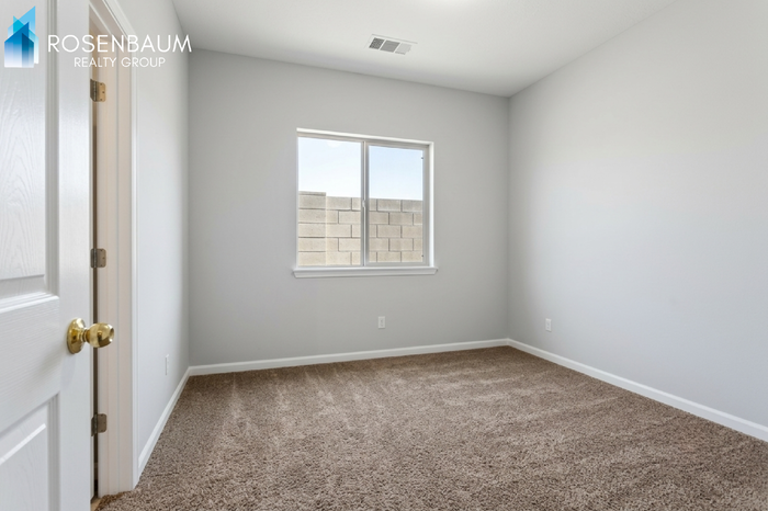 25873 W Miami St - Photo 7 of 10