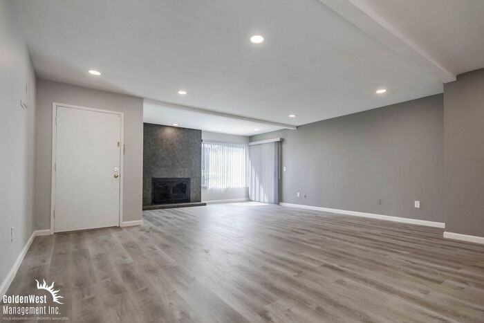 6357 Rancho Mission Rd #5 - Photo 2 of 19