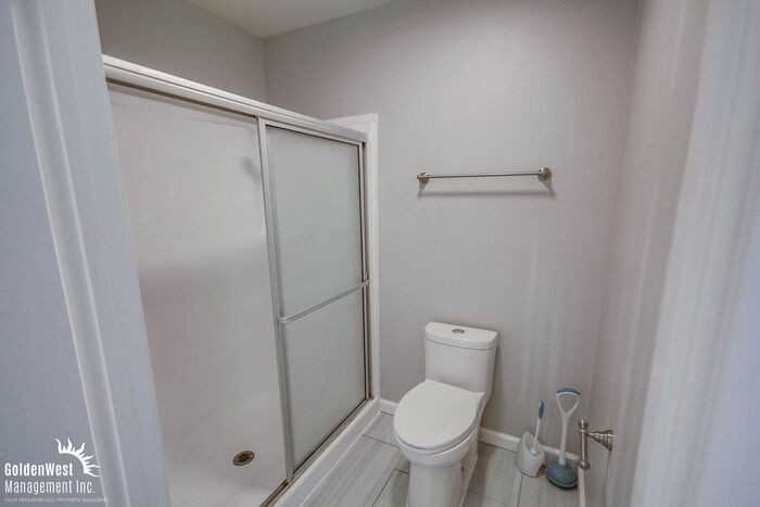 6357 Rancho Mission Rd #5 - Photo 6 of 19