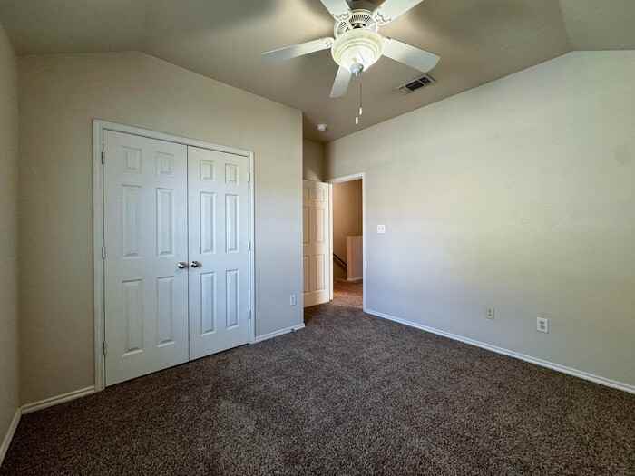 1328 Norman St - Photo 6 of 17