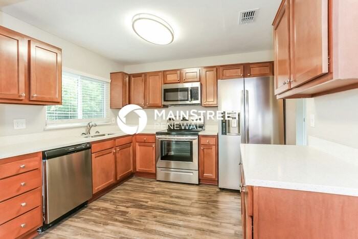 1148 Palisades Dr - Photo 6 of 17
