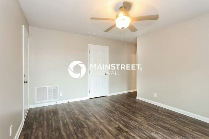 1148 Palisades Dr - Photo 7 of 17