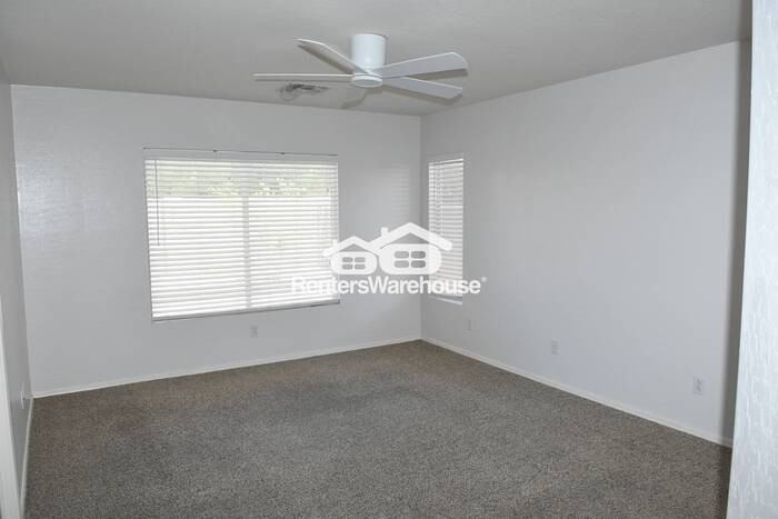 15338 W Banff Ln - Photo 4 of 15