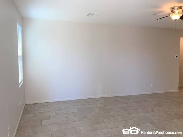 734 W Nova Pl - Photo 3 of 32