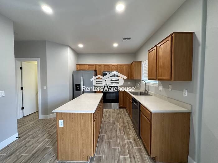 10992 W Manzanita Dr - Photo 3 of 23