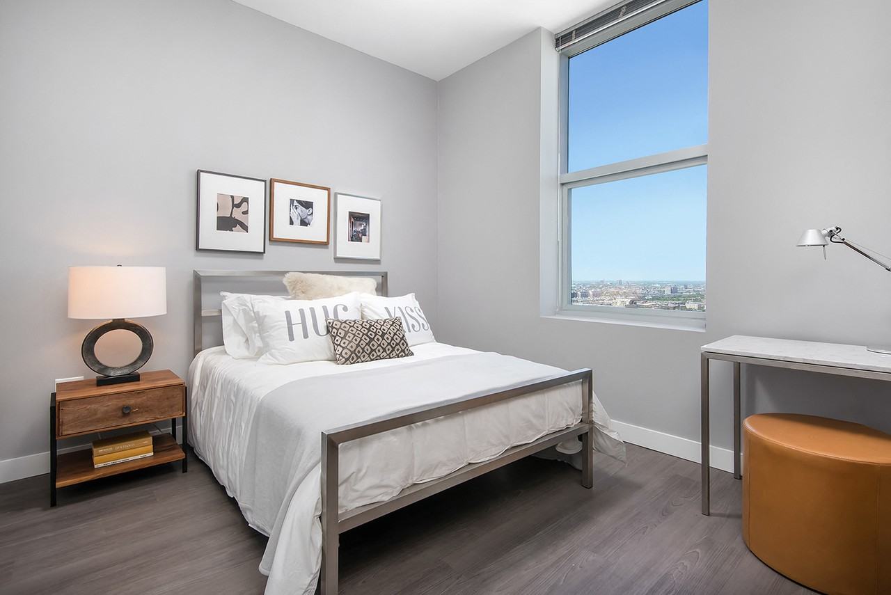 1000 South Clark - Photo 2 of 43