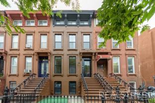 536A Monroe St #4 - Photo 1 of 1