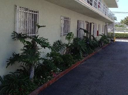 915 N. Wilmington Blvd. - Photo 3 of 3