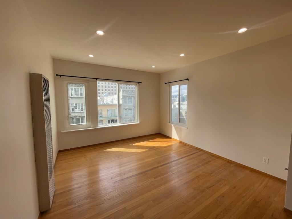1332 California St #8 - Photo 4 of 22