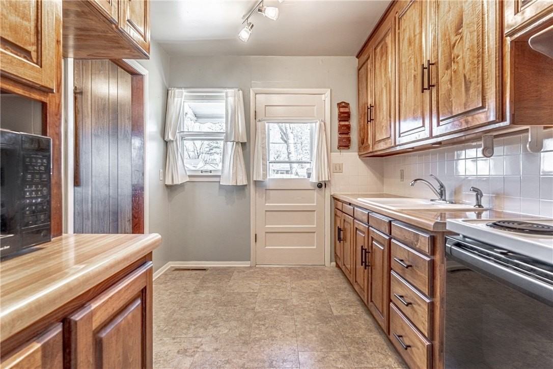 1005 N 12th St - Photo 4 of 13