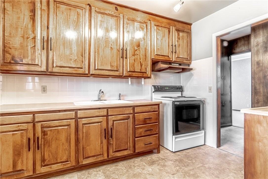 1005 N 12th St - Photo 5 of 13