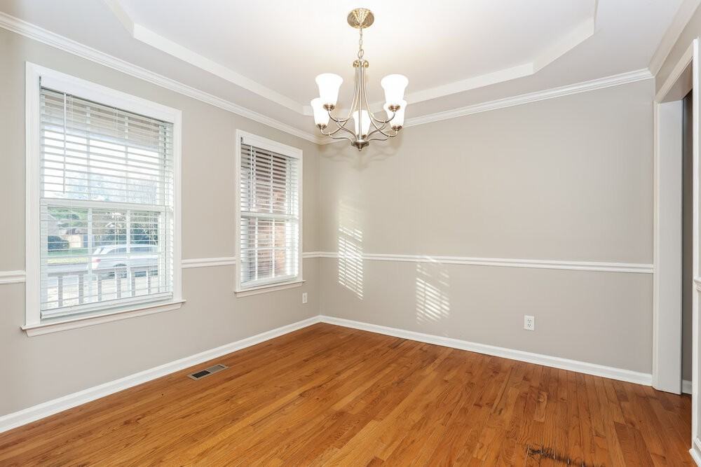 2306 Amber Glen Dr - Photo 6 of 17