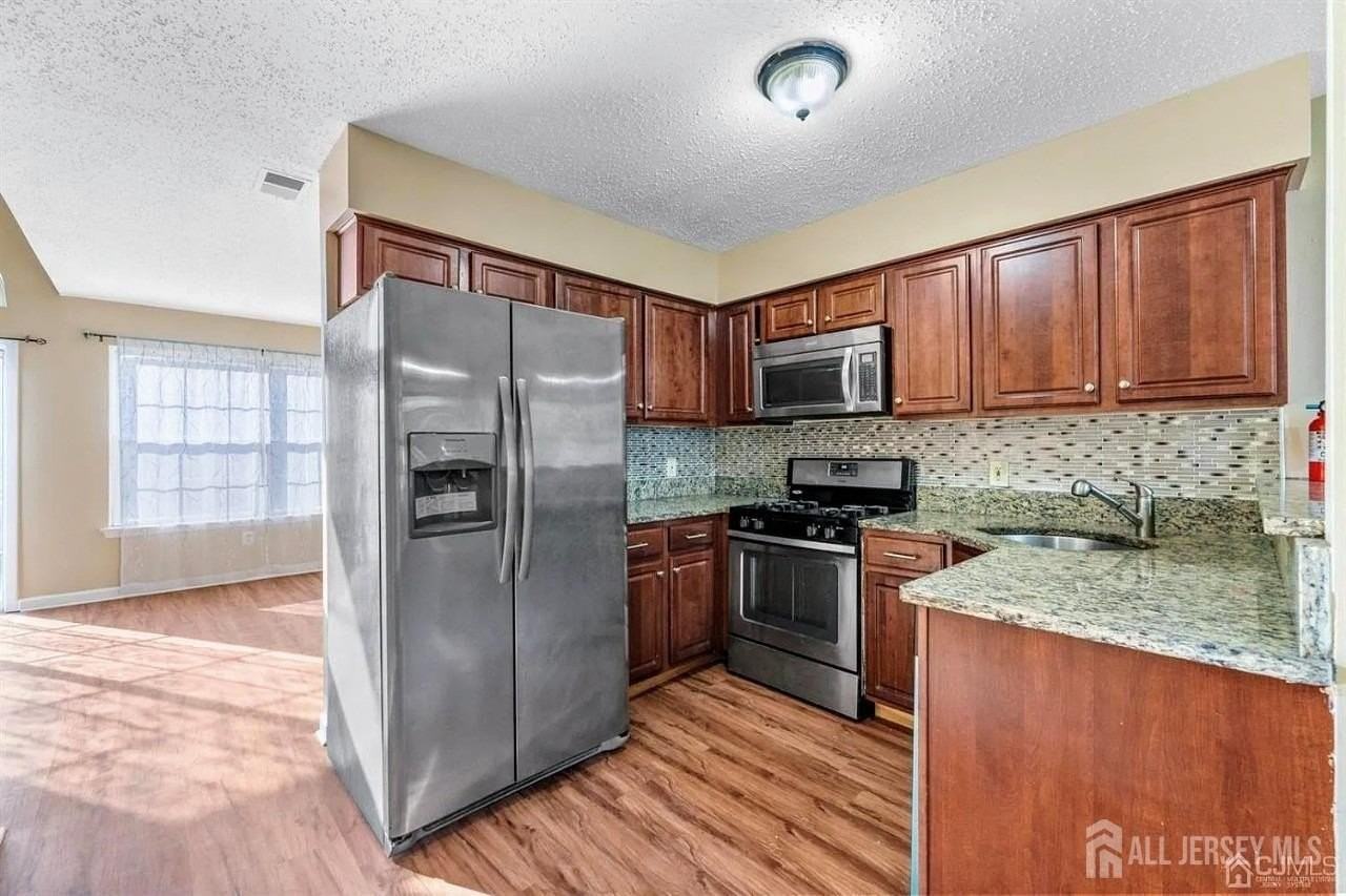 374 Draco Rd - Photo 3 of 15