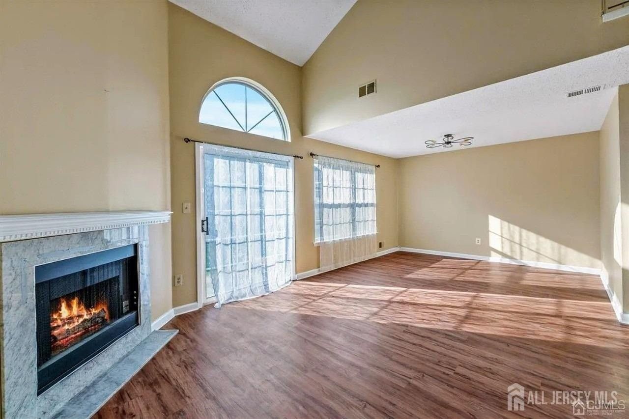 374 Draco Rd - Photo 5 of 15