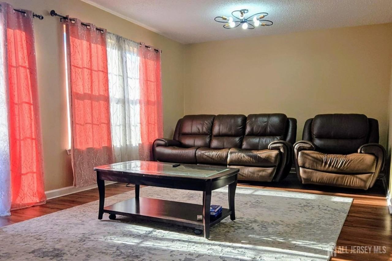 374 Draco Rd - Photo 6 of 15