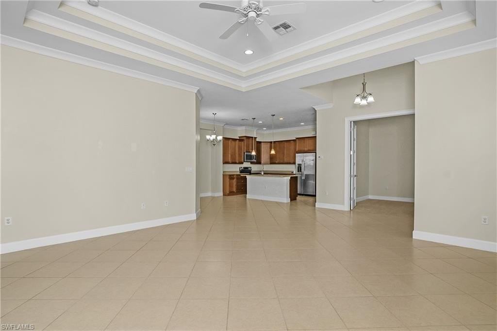 7162 Dominica Dr - Photo 5 of 40