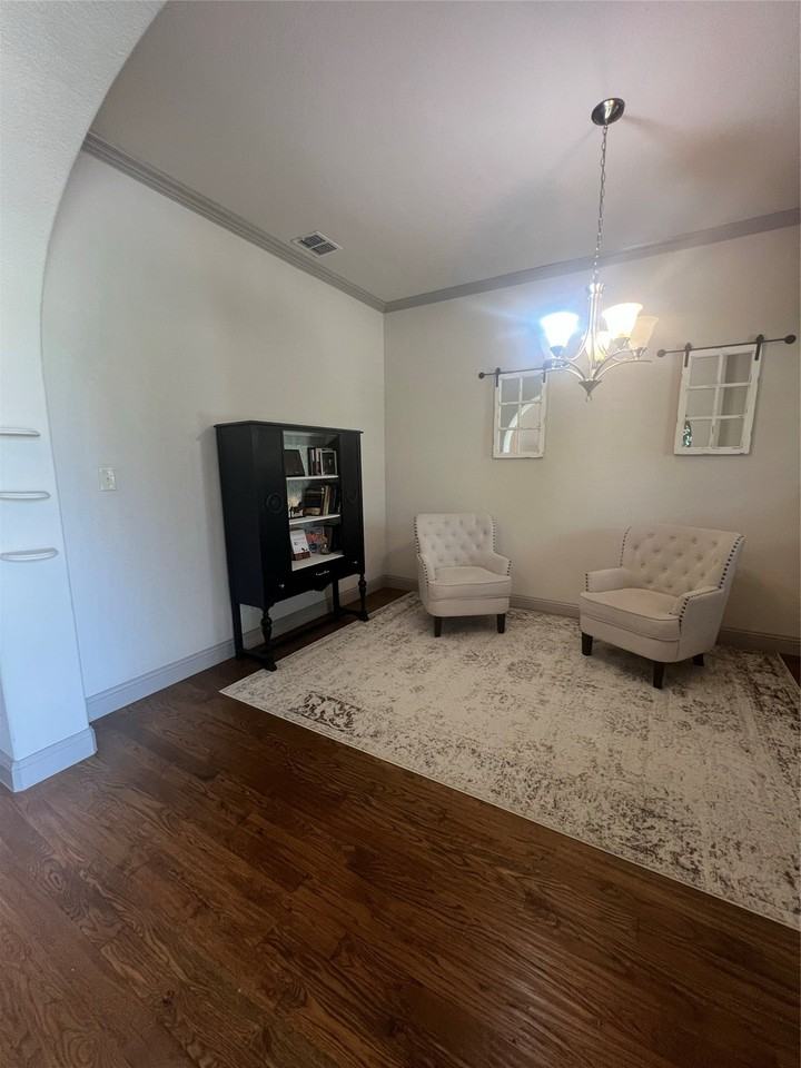 4017 Shady Forge Trl - Photo 4 of 17