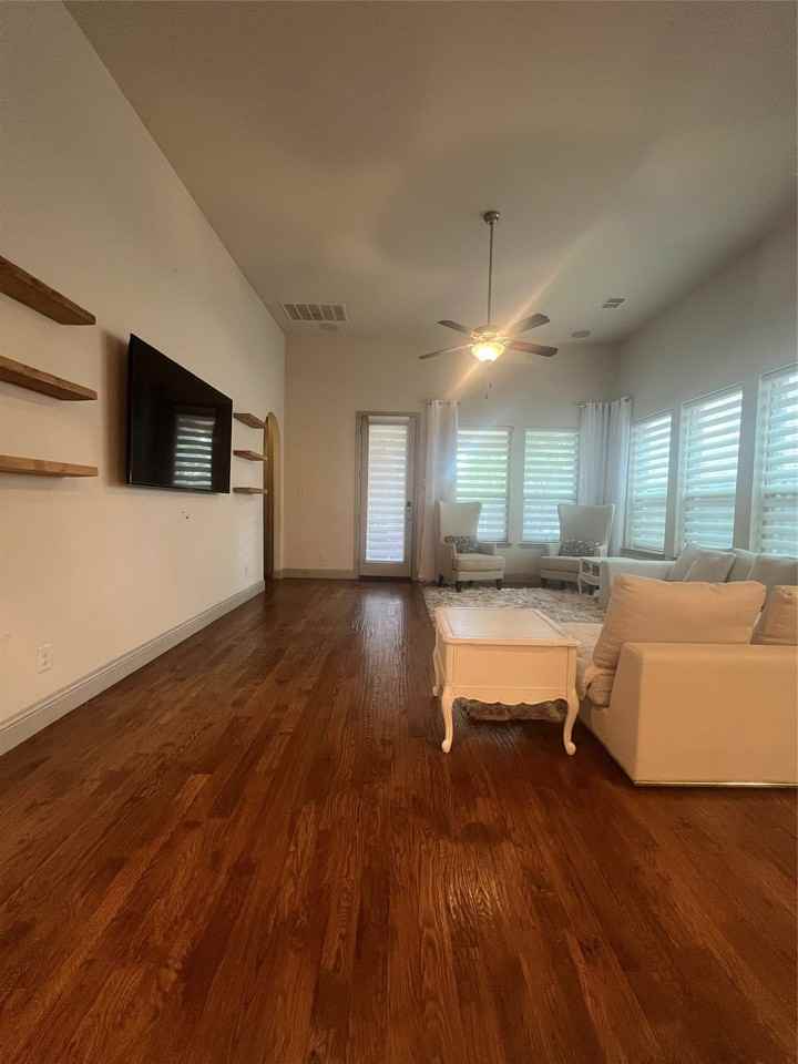 4017 Shady Forge Trl - Photo 5 of 17