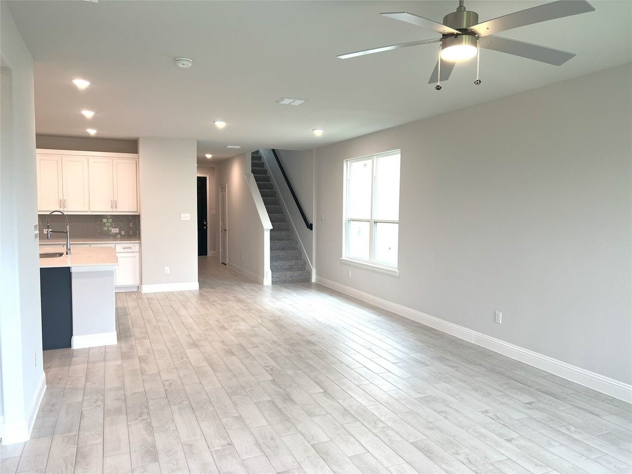3010 Camilli Cv - Photo 6 of 21