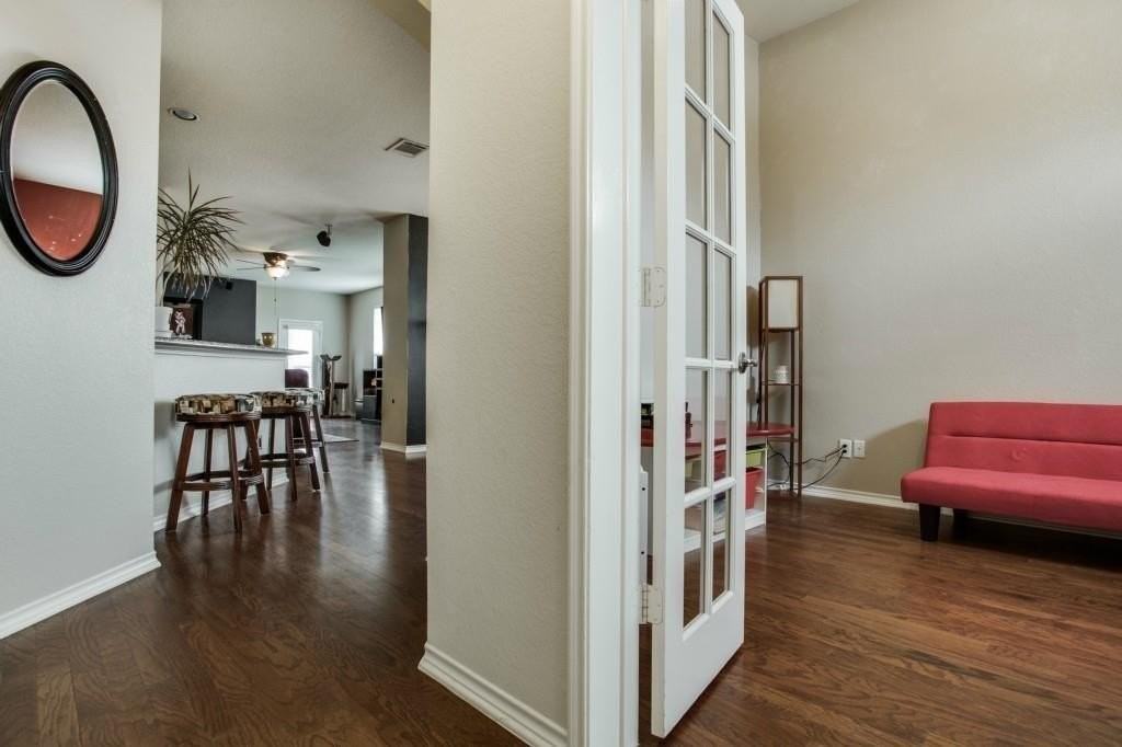 4200 Mesa Dr - Photo 5 of 22