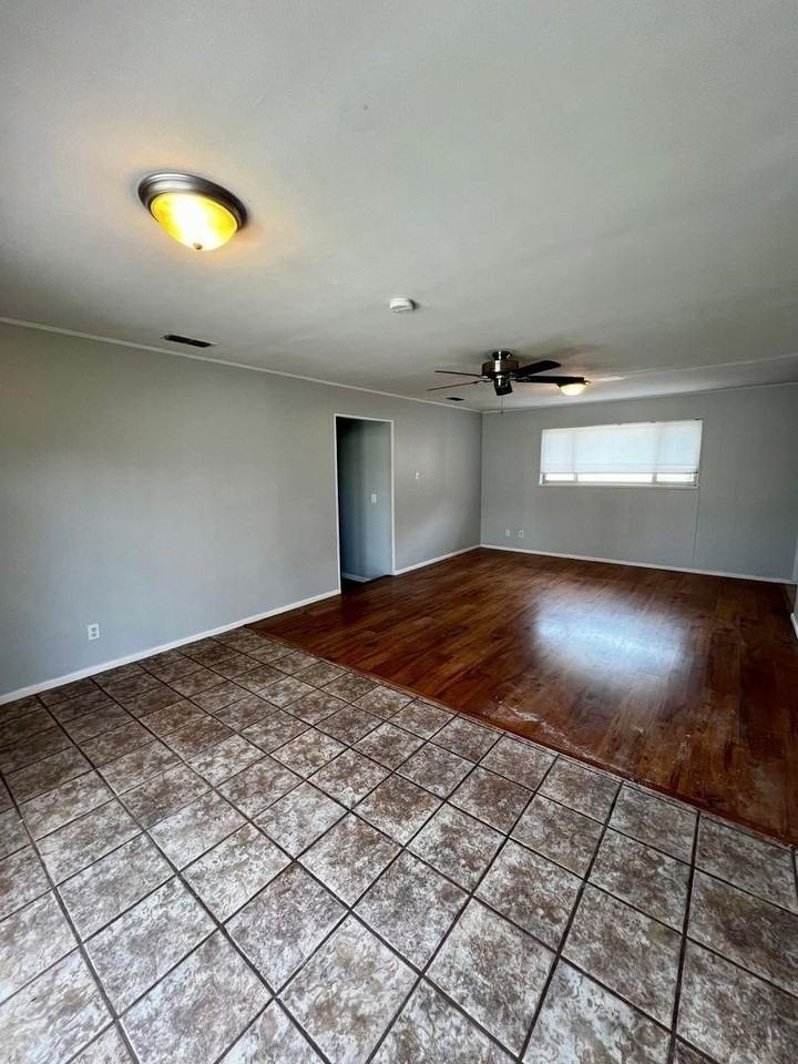3000 Buffalo Gap Rd #B - Photo 2 of 12