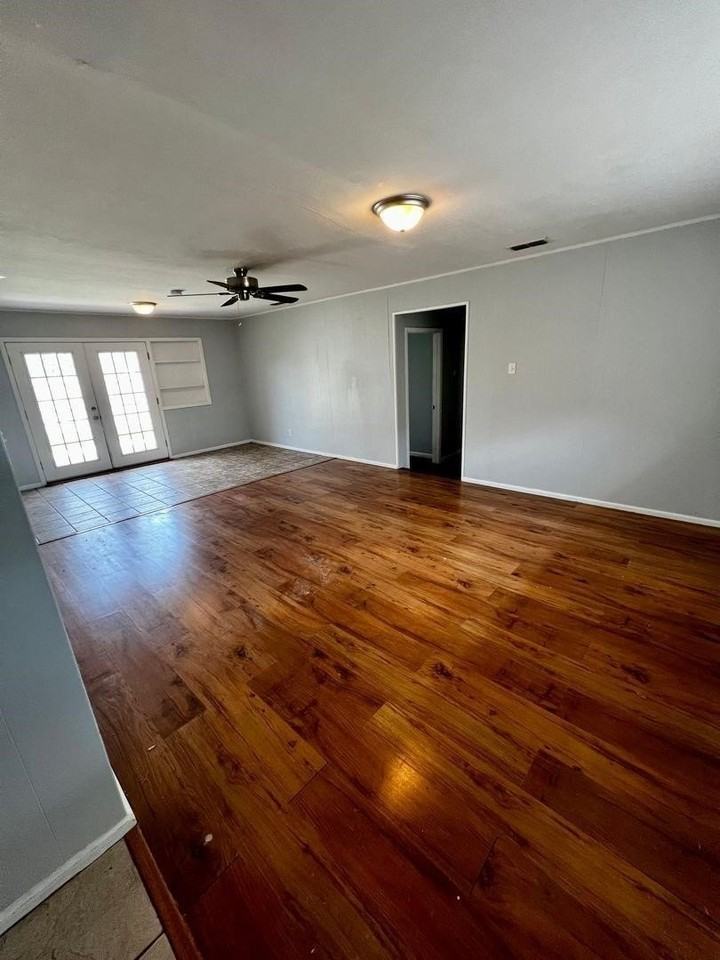 3000 Buffalo Gap Rd #B - Photo 6 of 12