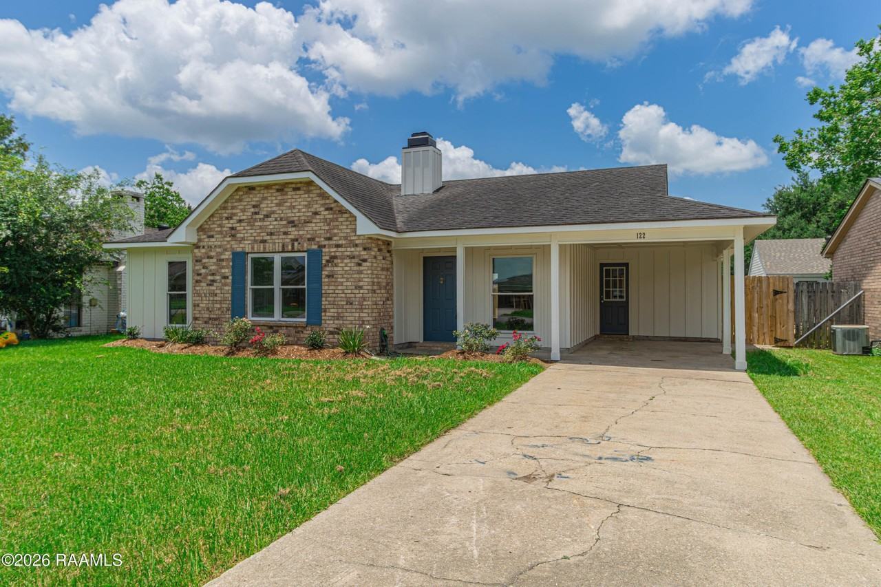 122 Pebble Beach Dr - Photo 3 of 18