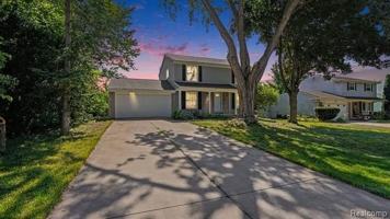 featured image of 2735 Foster Ave