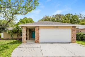 featured image of 1352 Foxboro Dr