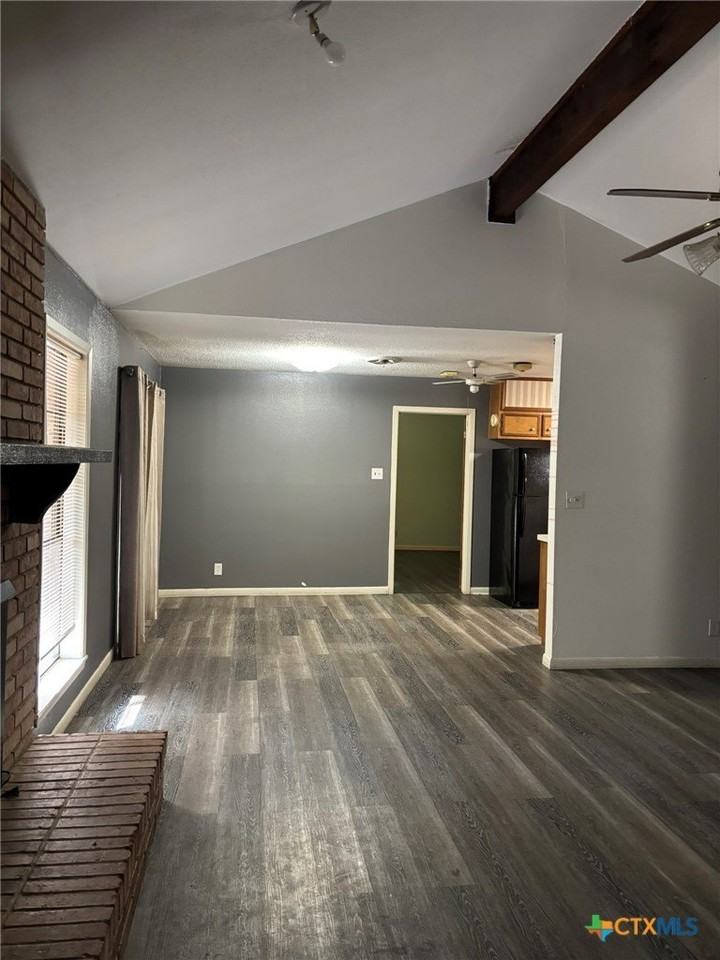 204 Ruidoso Dr - Photo 3 of 17