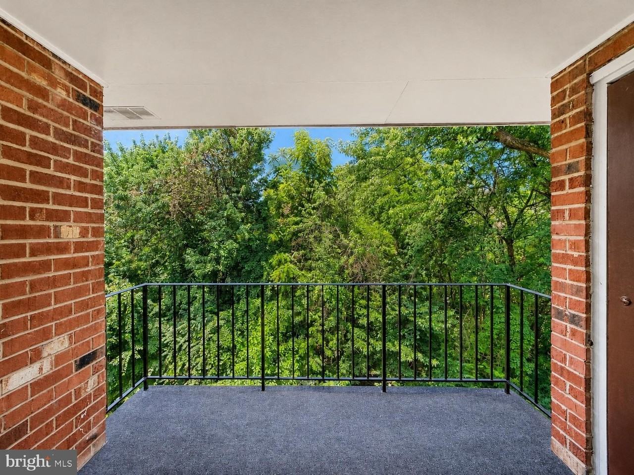 3830 Lyndhurst Dr #303 - Photo 7 of 15