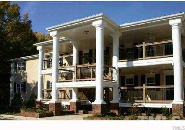 720 Bilyeu St #301