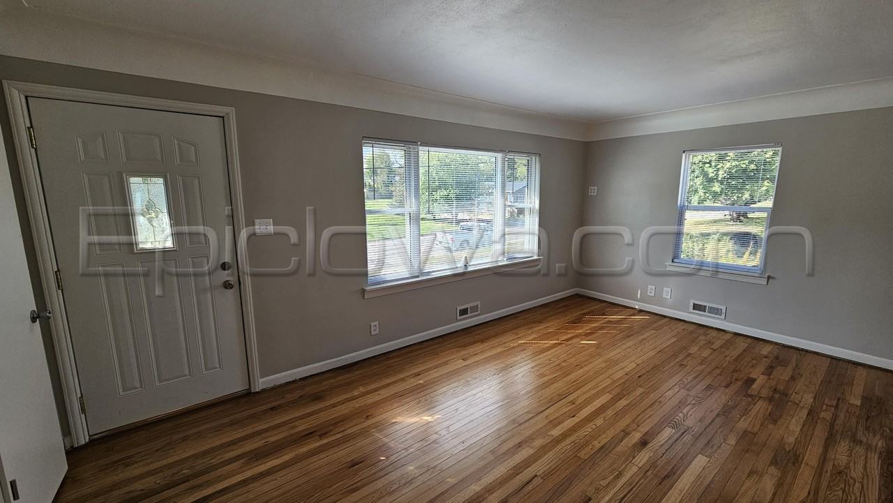 130 Outlook Dr Sw #1 - Photo 2 of 21
