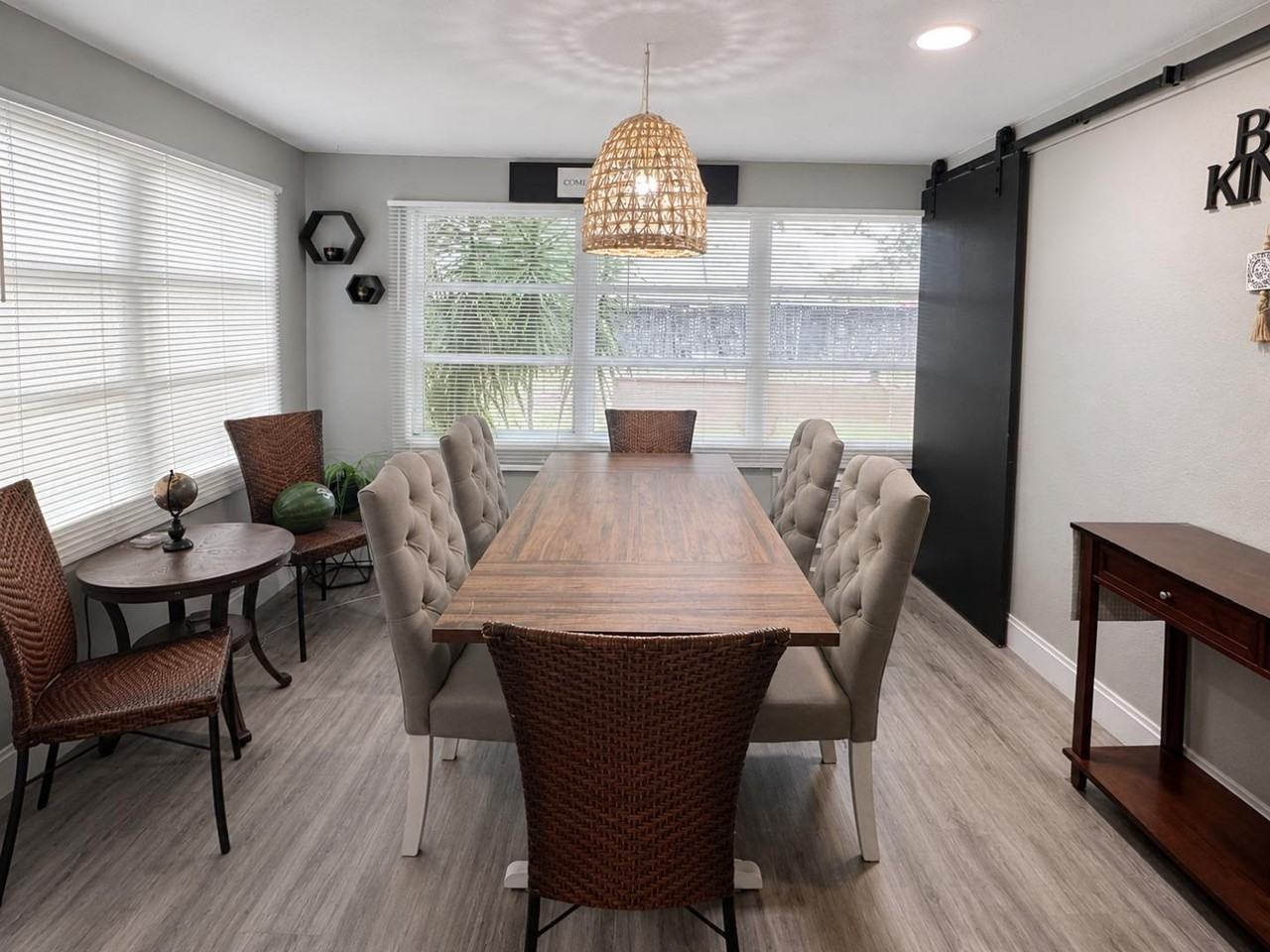 3911 25th St W - Photo 5 of 11