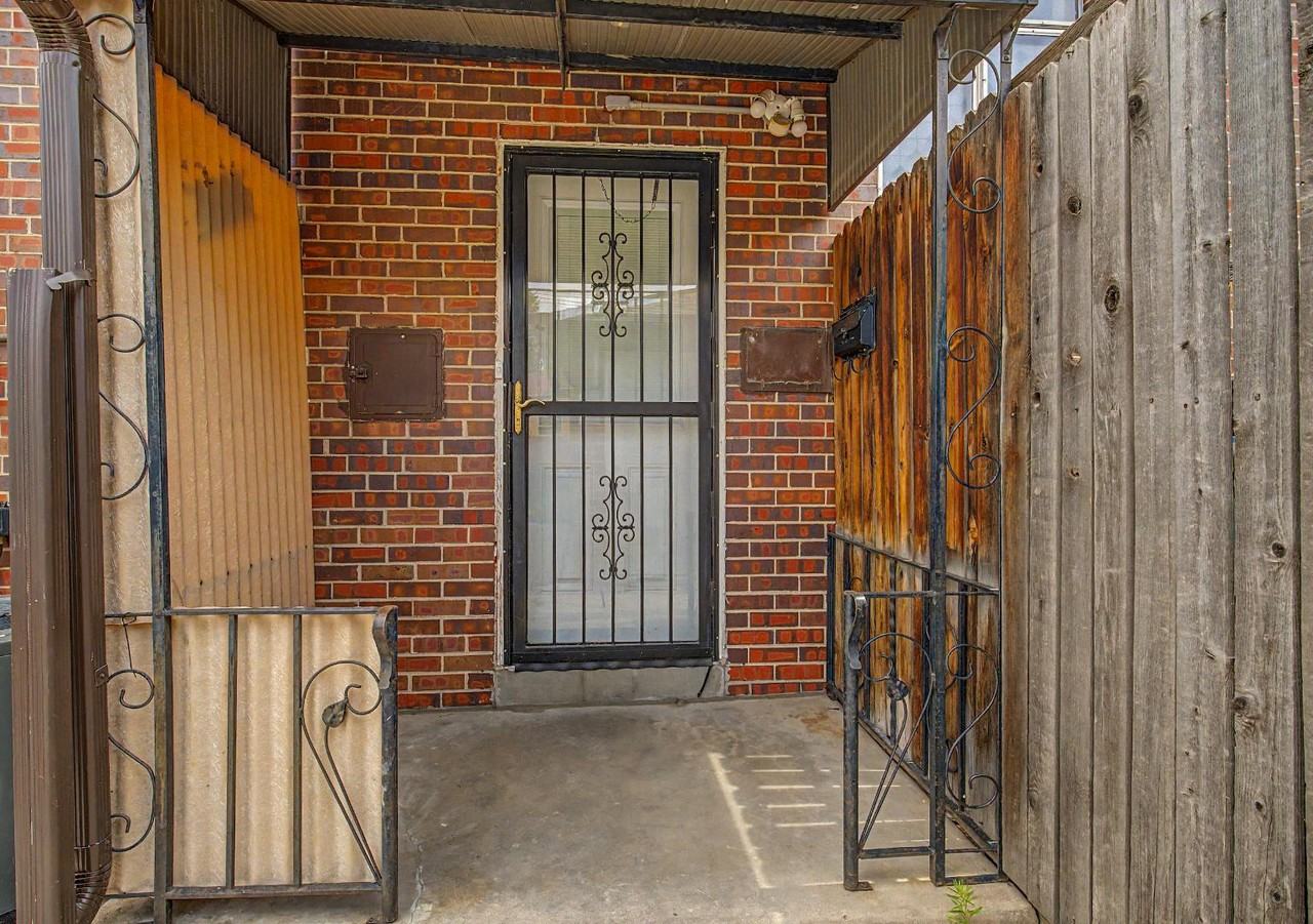 5938 E 14th Ave - Photo 5 of 13