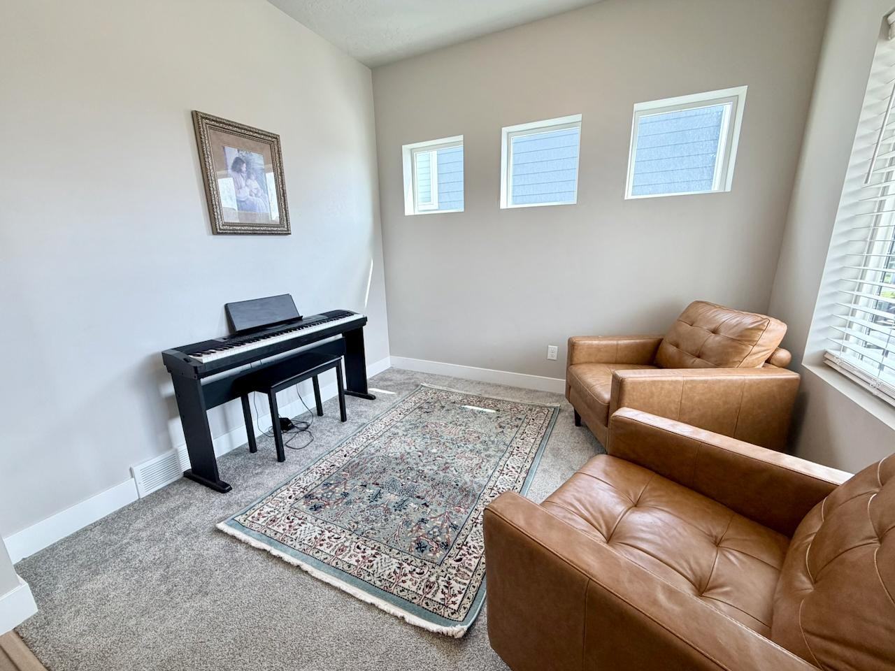 5266 N Silver Pine Ln - Photo 2 of 11