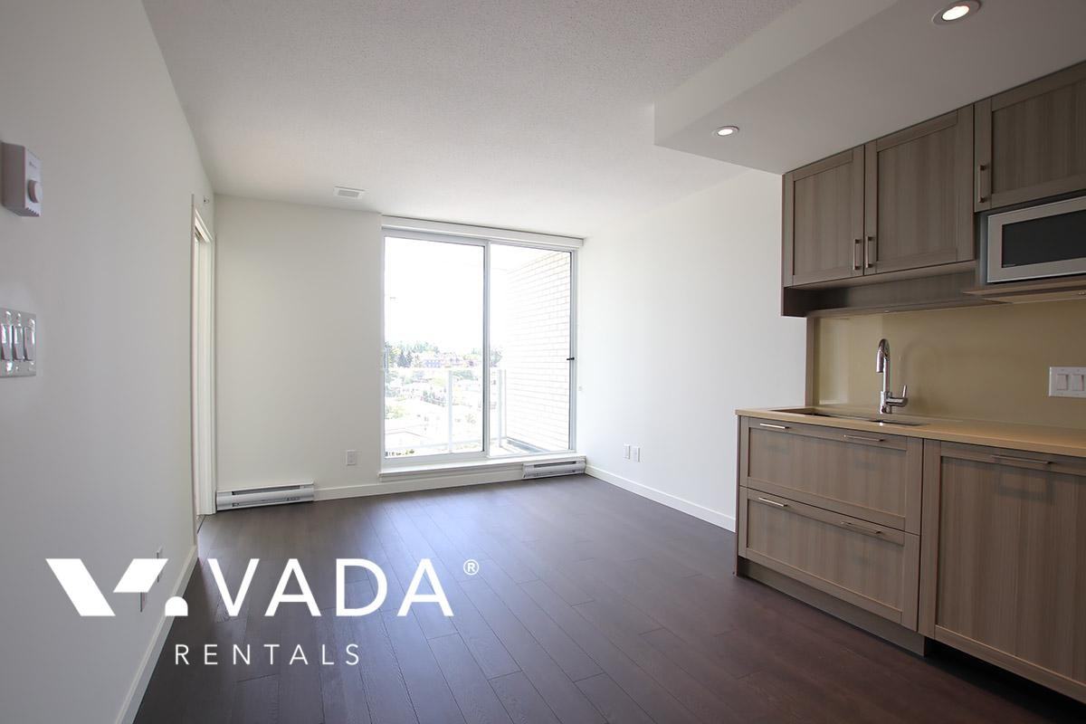 Wall Centre Central Park 1 BR APT Rental 816 - Photo 4 of 16