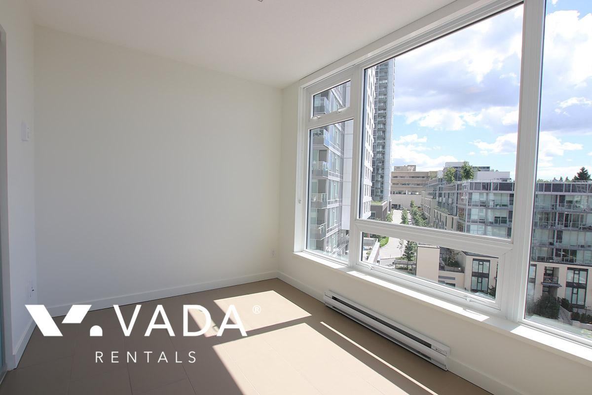 Wall Centre Central Park 1 BR APT Rental 816 - Photo 6 of 16