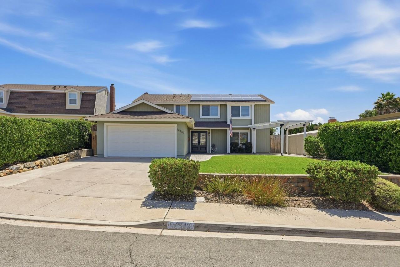 14349 Aedan Ct - Photo 4 of 20