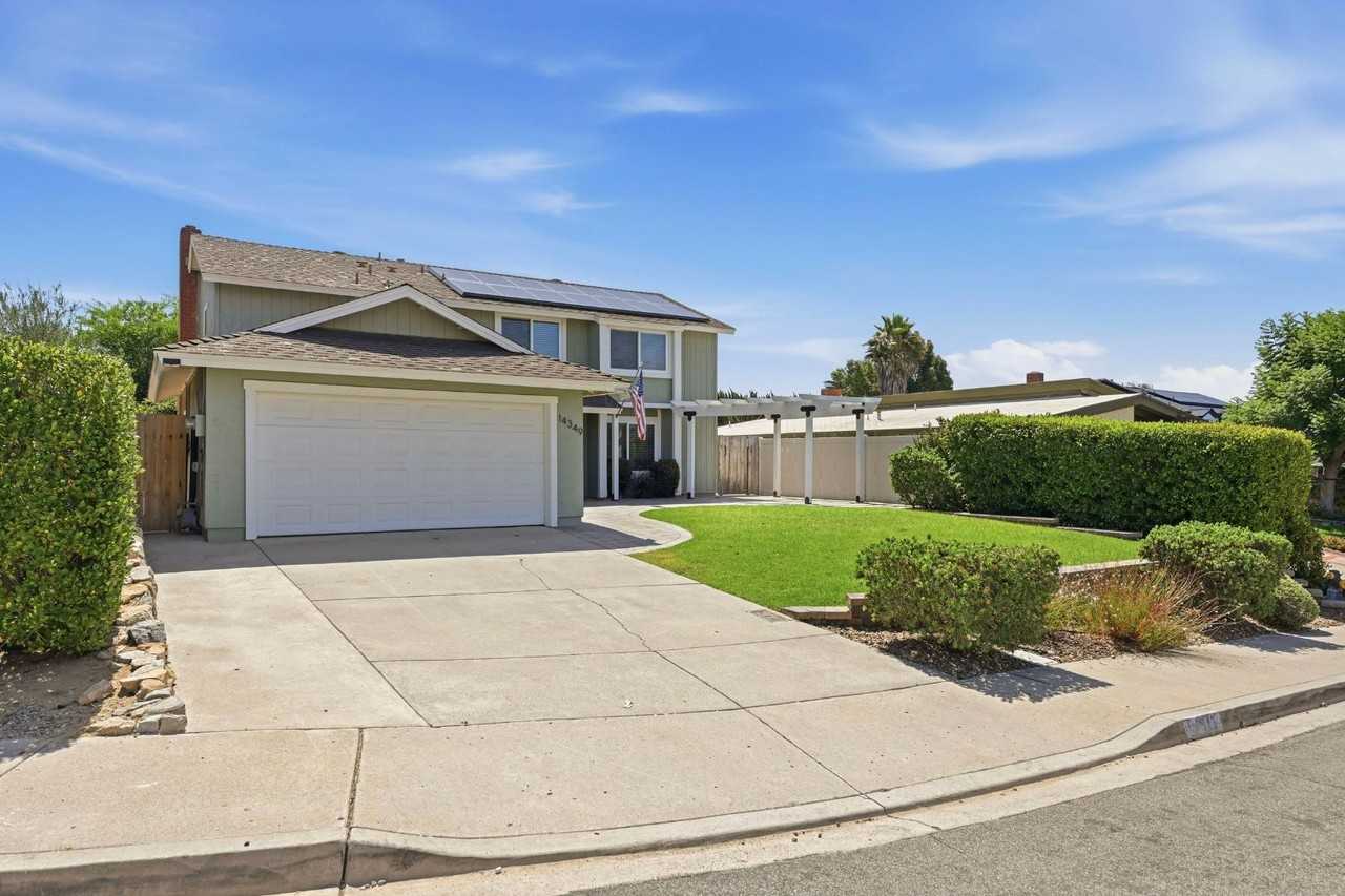 14349 Aedan Ct - Photo 6 of 20