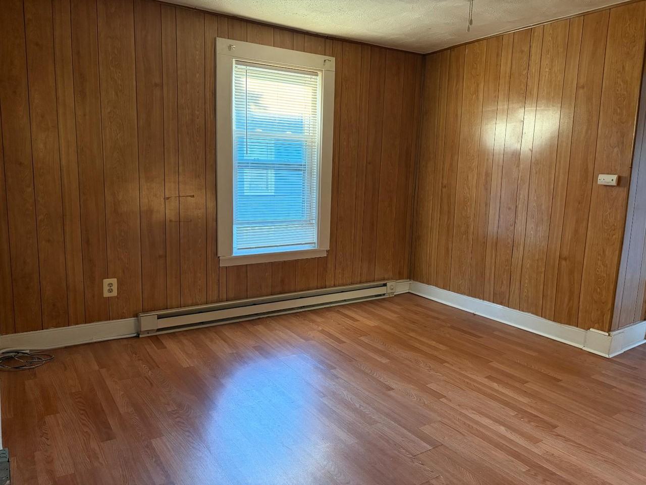ThinkTree Realty - 30 Canal St - Photo 2 of 10