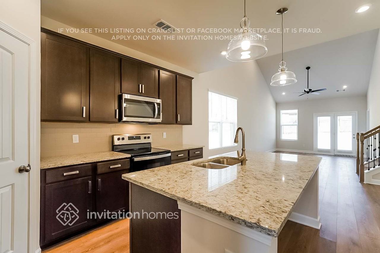 554 Becks Pl - Photo 6 of 16