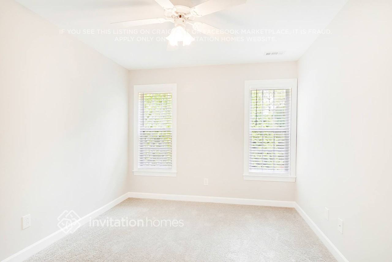 6917 Oviedo Dr - Photo 2 of 30