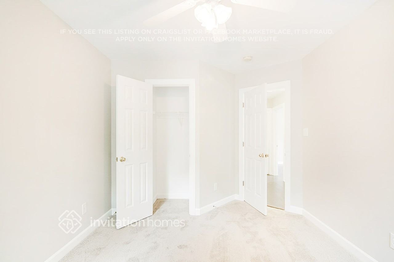 6917 Oviedo Dr - Photo 3 of 30