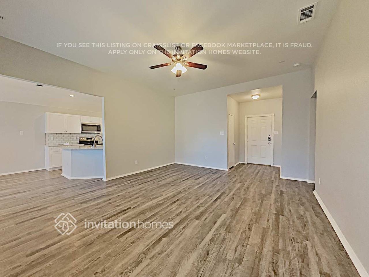 512 Bretts Way - Photo 5 of 19