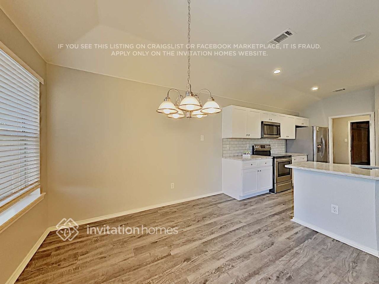 512 Bretts Way - Photo 7 of 19